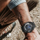 Juodas dėklas Samsaung Galaxy Watch 4 44mm laikrodžiui "Supcase Unicorn Beetle Pro"
