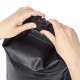Juodas vandeniui atsparus krepšys "Spigen A630 Waterproof Bag"