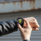 Matinis juodas dėklas - apyrankė Samsung Galaxy Watch 8 / 9 (44mm) laikrodžiui "Spigen Rugged Armor PRO"