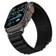 Juoda apyrankė Apple Watch 8 / 9 / 10 / 11 / 12 / SE / Ultra (44 / 45 / 46 / 49 mm) laikrodžiui "Spigen WBF1 Band"