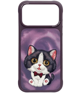 NIMMY dėklas BIG EYED CREAM CAT, skirtas IPHONE 18 Pro/17 Pro, purpurinis