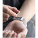 Sidabrinės spalvos apyrankė Apple Watch (44 / 45 / 46 / 49 mm) laikrodžiams "Ringke Metal One Mesh"